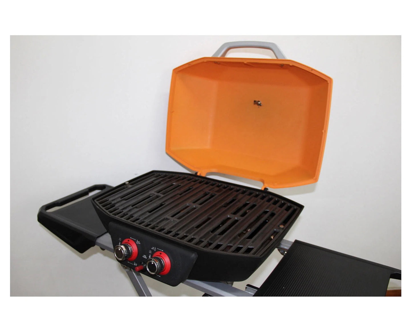 Parrilla a Gas 2 Quemadores Master Griller Ursus Trotter